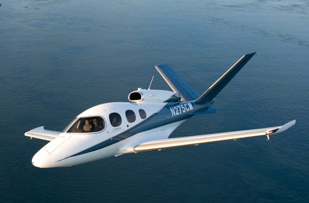 Cirrus-SF50_Vision_G2_flyer-1