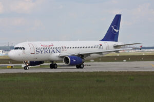 Syrian_Air_Airbus_A320-232_YK-AKF__Amrit__(24168917756)