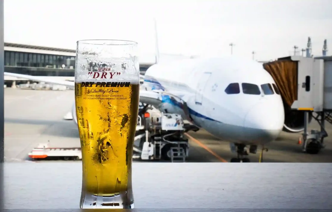 Beer on airport Bar