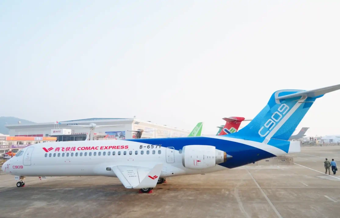 Comac 909