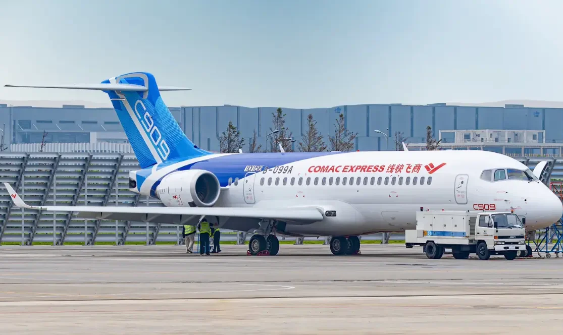 Comac 909